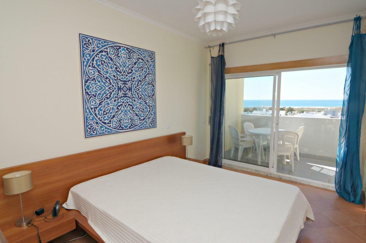 Vue Panoramique Sur Mer Condominio Do Mar Lagos Buitenkant foto